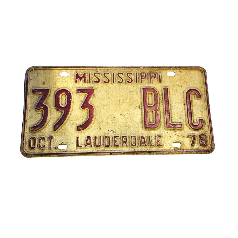 Old Antique 1976 Mississippi License Plate Car Tag Lauderdale Red Collectible